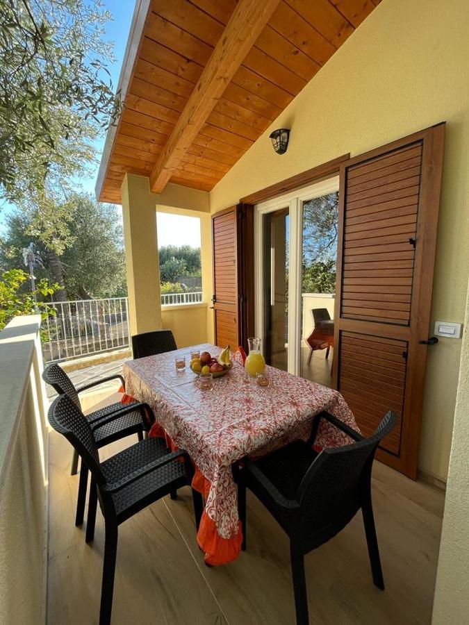 Case Vacanze La Quercia Marina di Camerota Extérieur photo